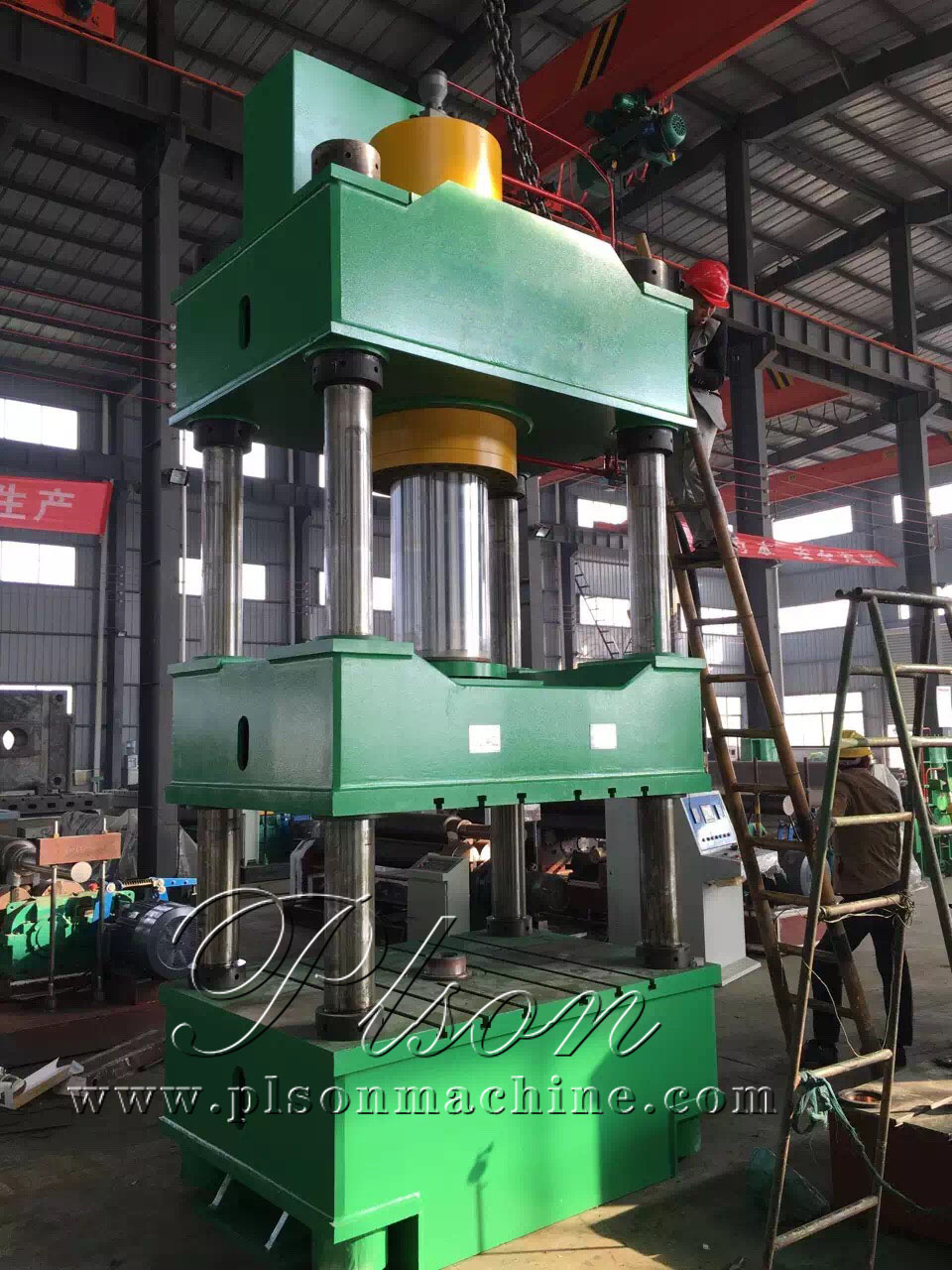 Y32 -100 four-column hydraulic press machine